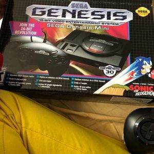 Sega Genesis Mini with box